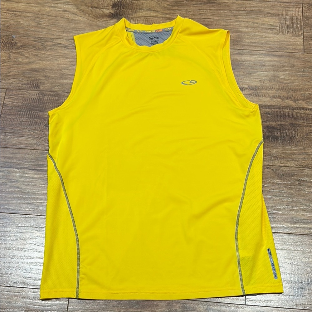 Men’s champion yellow fitted sleeveless power core athletic running top size M